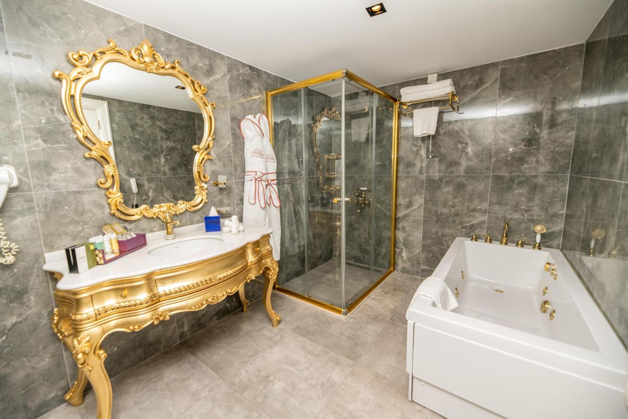 Grand Opera Hotel & Casino & Spa Kirenia Zewnętrze zdjęcie
